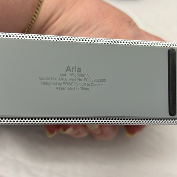 New in box Facebook Bluetooth Speaker - Picture 6 of 8